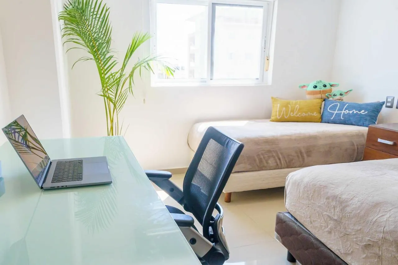 Apartment Stylish Three-Bedroom Condo W/Pool Cancun
