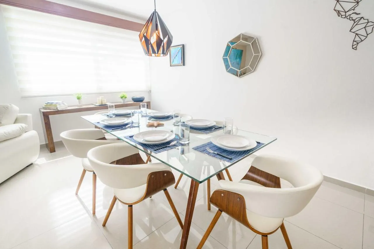 Stylish Three-Bedroom Condo W/Pool Cancun Mexico